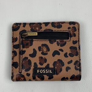 Fossil Leopard Print Brown Black Wallet Brass zipper ID and Slip pockets NEW